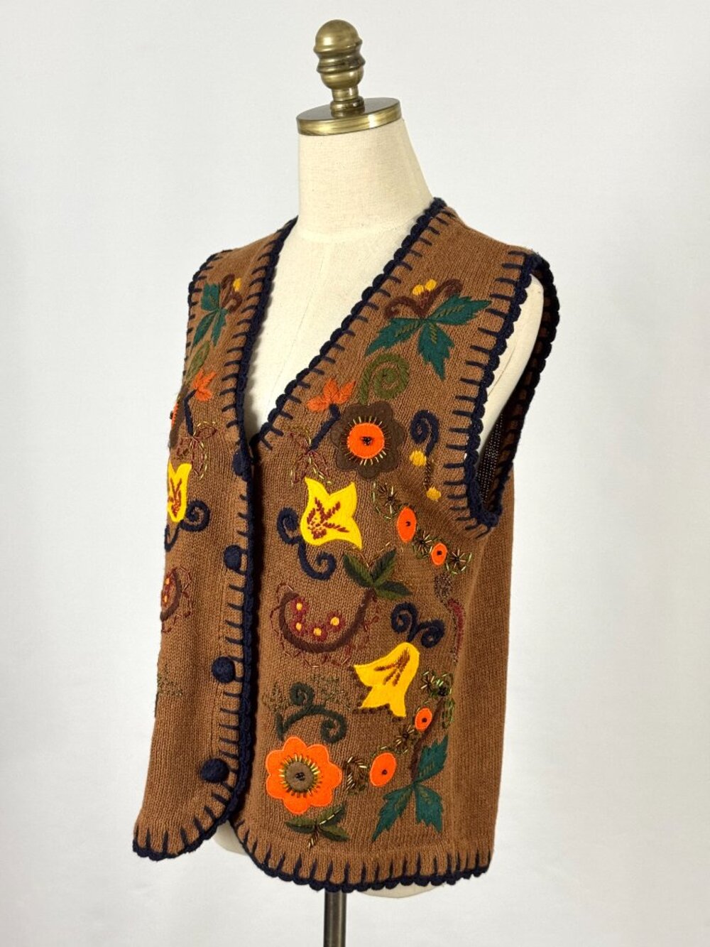 Vtg 90s Autumn Folk Floral Applique Knit Sweater Vest Fall Leaves Brown Orange - Picture 5 of 9